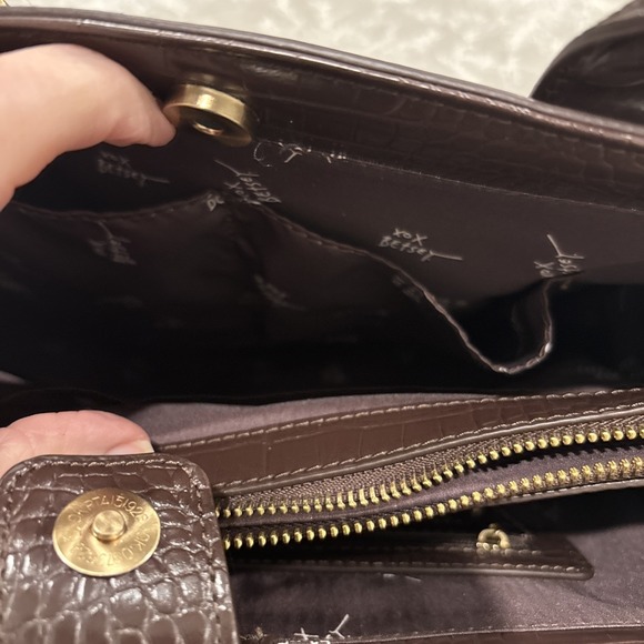 Betsey Johnson • Purse Oversized Skull Embossed Tote Bag & pouch chocolate Brown - Picture 8 of 15